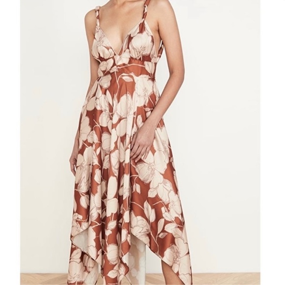Alexis Floral Maxi Dress in Rust and White - Picture 4 of 11